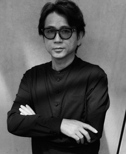 藤井フミヤ